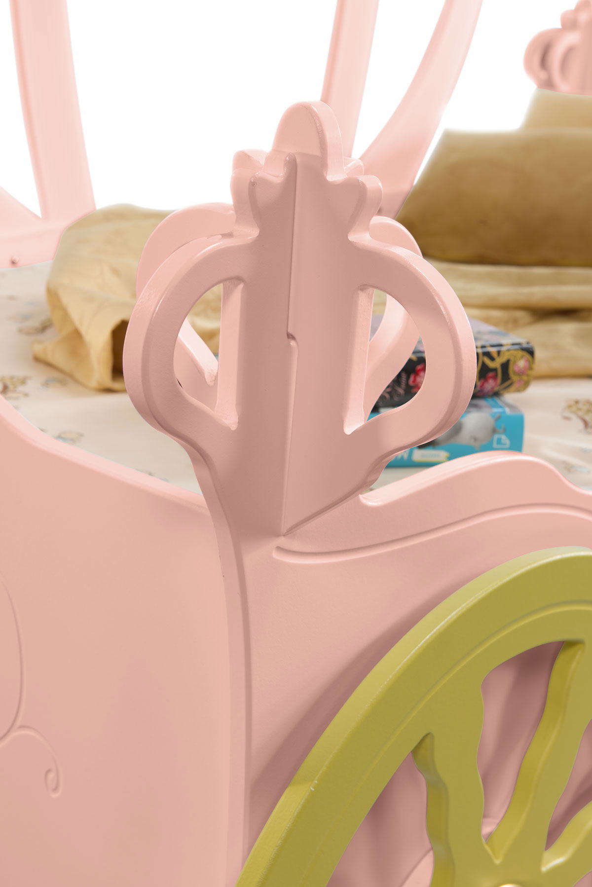 Κρεβάτι παιδικό Princess Cariage-Roz 3