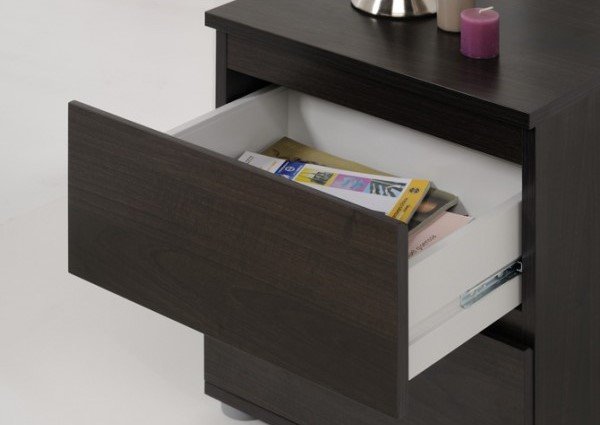 Κομοδίνο Ren 6