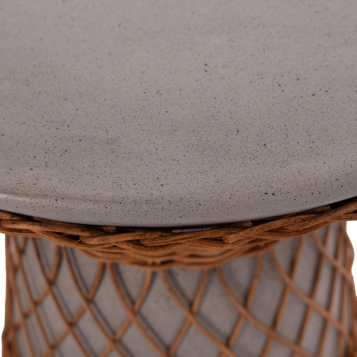 ΒΟΗΘΗΤΙΚΟ ΤΡΑΠΕΖΙ ΣΤΡΟΓΓΥΛΟ DELIA FIBER CEMENT ΓΚΡΙ & RATTAN Φ40x45Υεκ 8