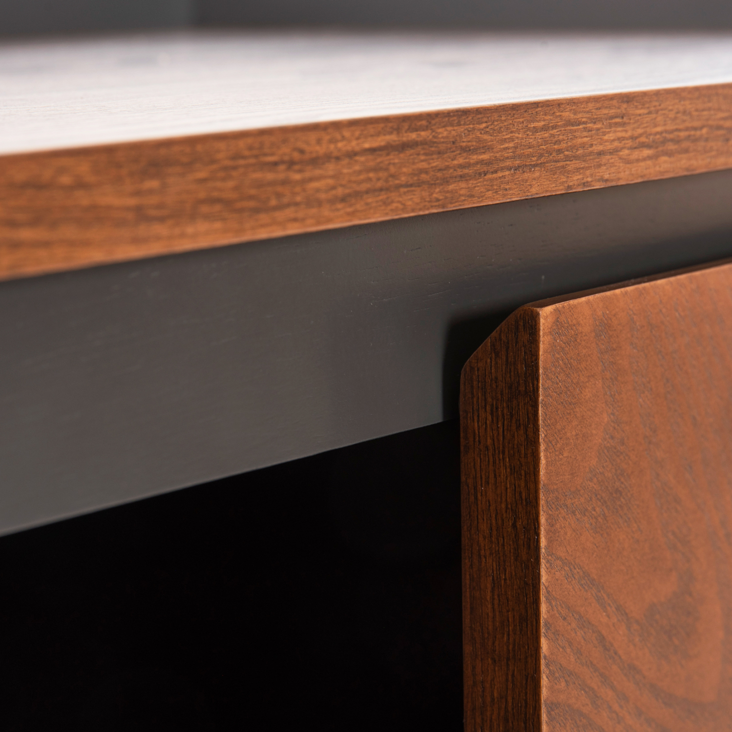 ΜΠΟΥΦΕΣ BEEN MDF ΣΕ ΣΚΟΥΡΟ ΓΚΡΙ & ΚΑΡΥΔΙ ΚΑΠΛΑΜΑ 170x43x83Υεκ. 8