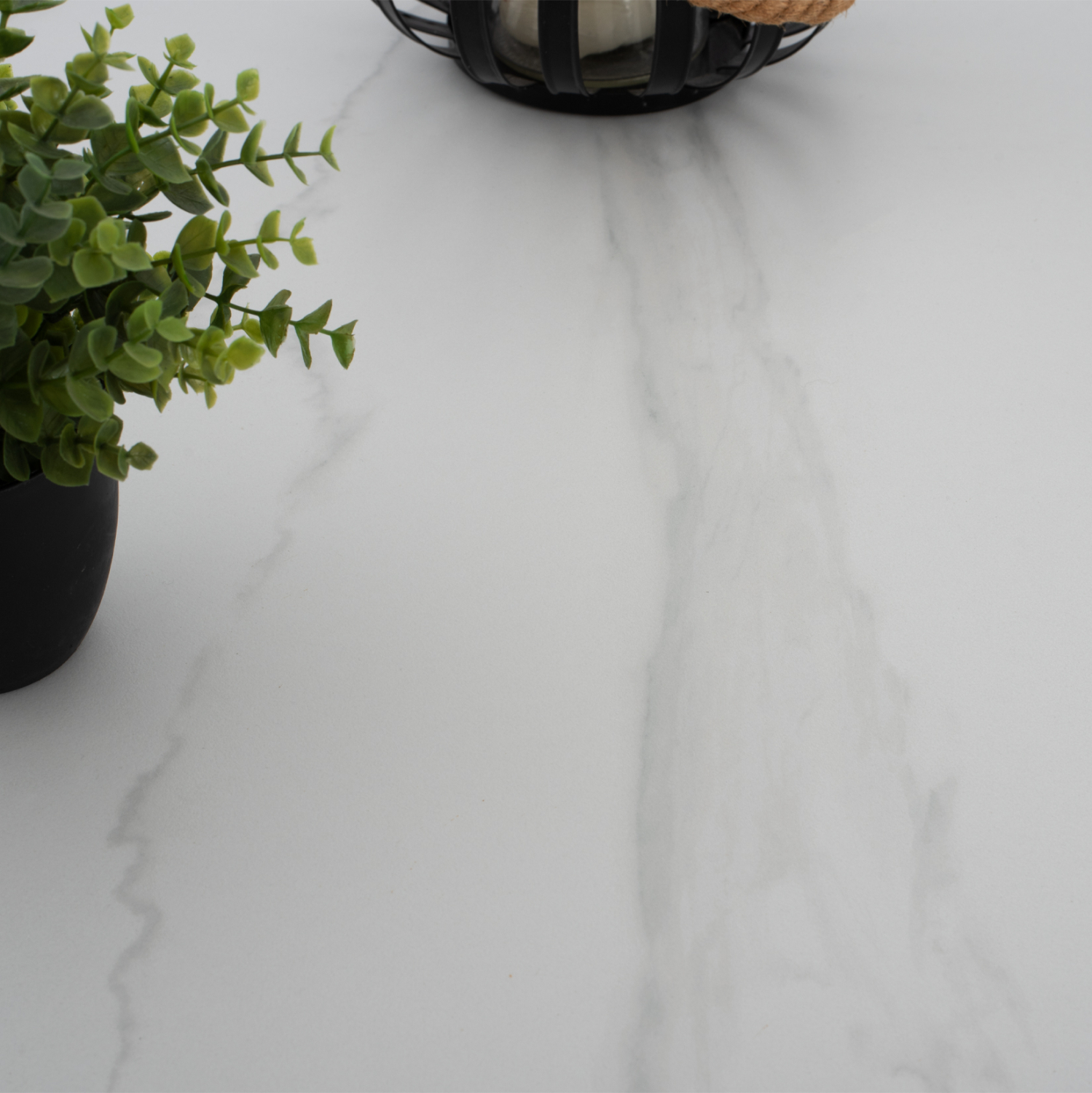 ΤΡΑΠΕΖΙ ΤΡΑΠΕΖΑΡΙΑΣ ΣΤΡΟΓΓΥΛΟ SYNTEC HM9309.02 SINTERED STONE ΛΕΥΚΟ ΜΕΤΑΛ.ΠΟΔΙΑ Φ115x75Y εκ. 4