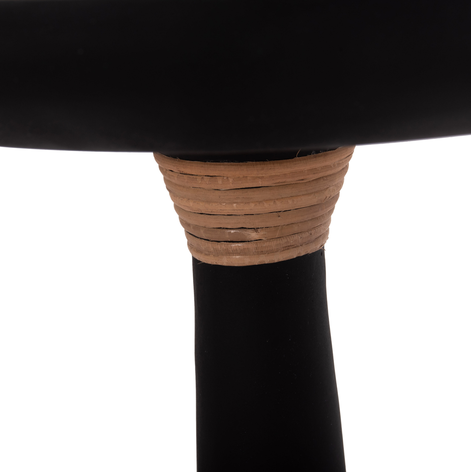 ΒΟΗΘΗΤΙΚΟ ΤΡΑΠΕΖΙ ΓΙΑ ΛΑΜΠΑΤΕΡ TORG HM18170.01 FIBER CEMENT ΜΑΥΡΟ Φ41x62Υεκ. 8