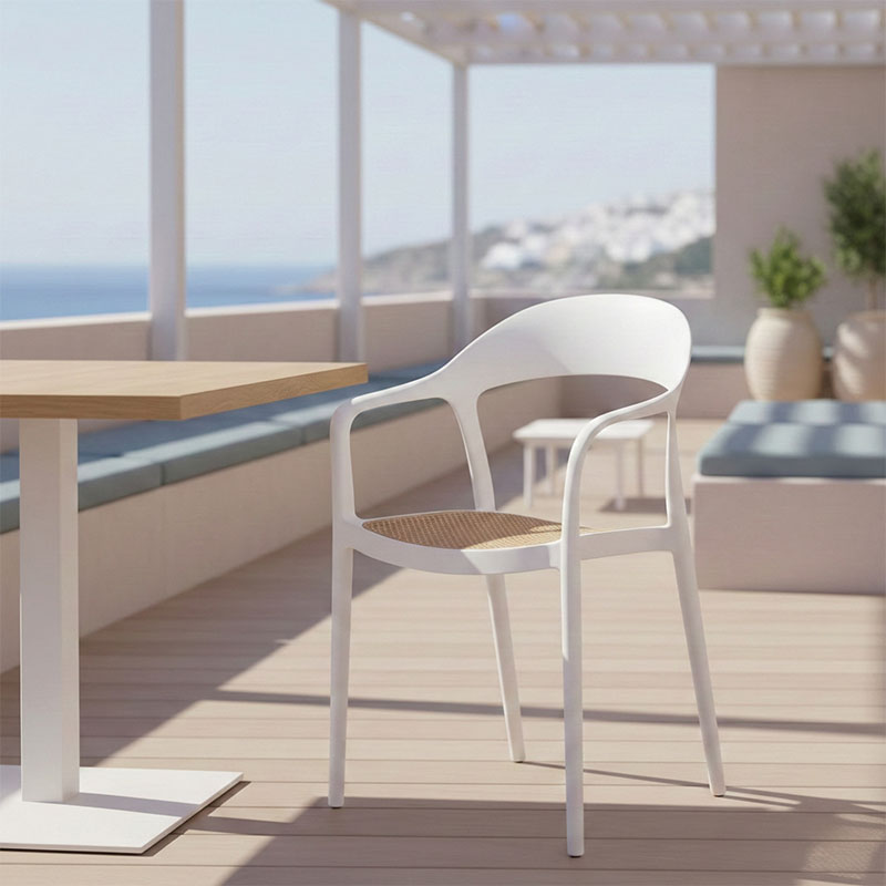 Πολυθρόνα Ember στοιβαζόμενη pakoworld με UV protection PP μπεζ- λευκό 52.5x56.5x81εκ. 2